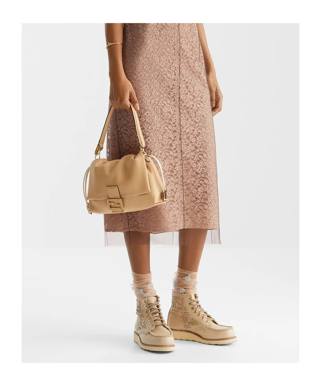 Mamma Baguette Logo Plaque Shoulder Bag