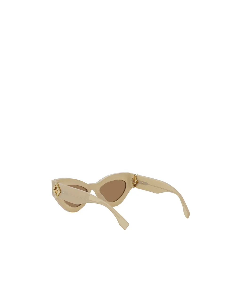 Cat-Eye Frame Sunglasses