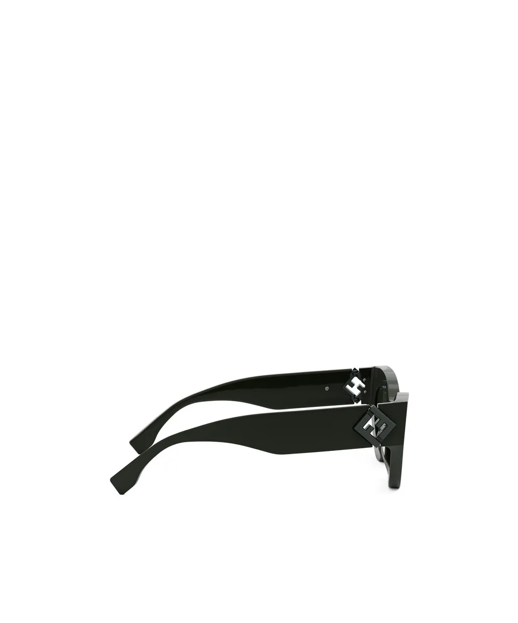 Cat-Eye Frame Sunglasses