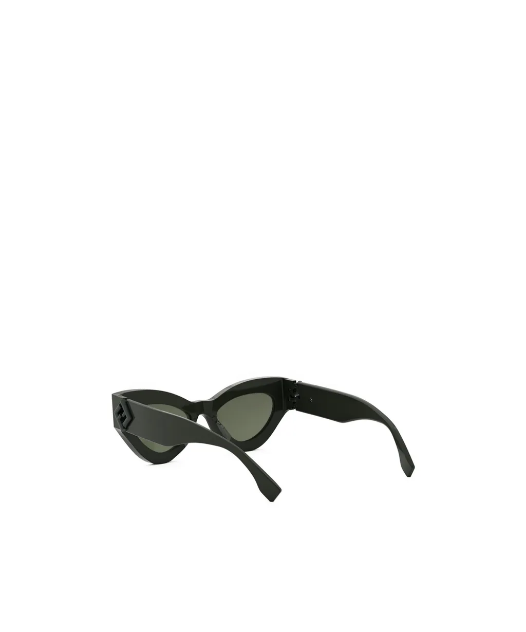Cat-Eye Frame Sunglasses