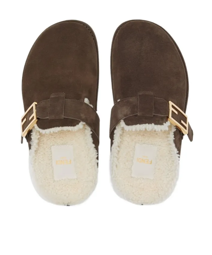 Fendi Feel Round Toe Slippers