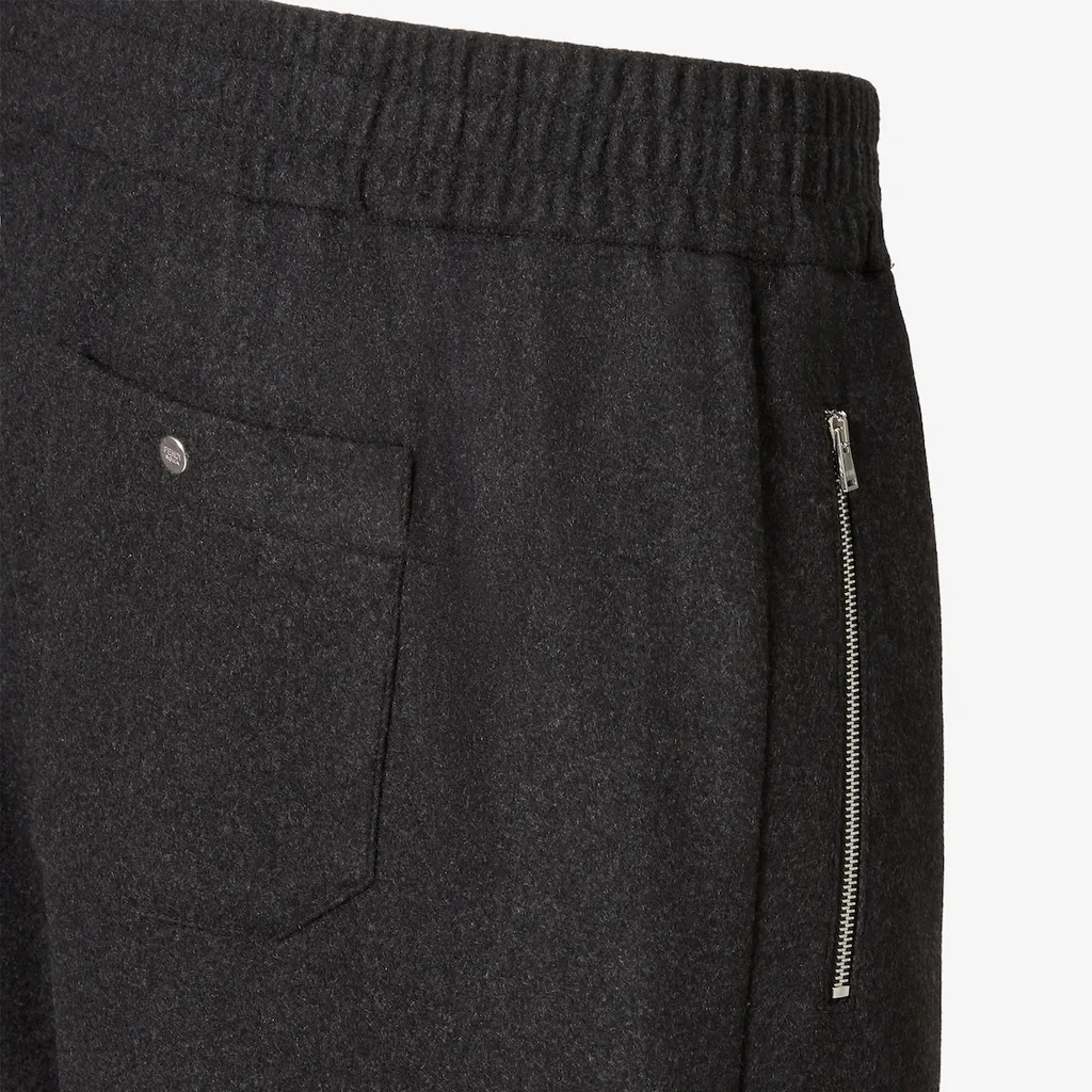 Elasticated Waist Straight-Leg Jogging Trousers