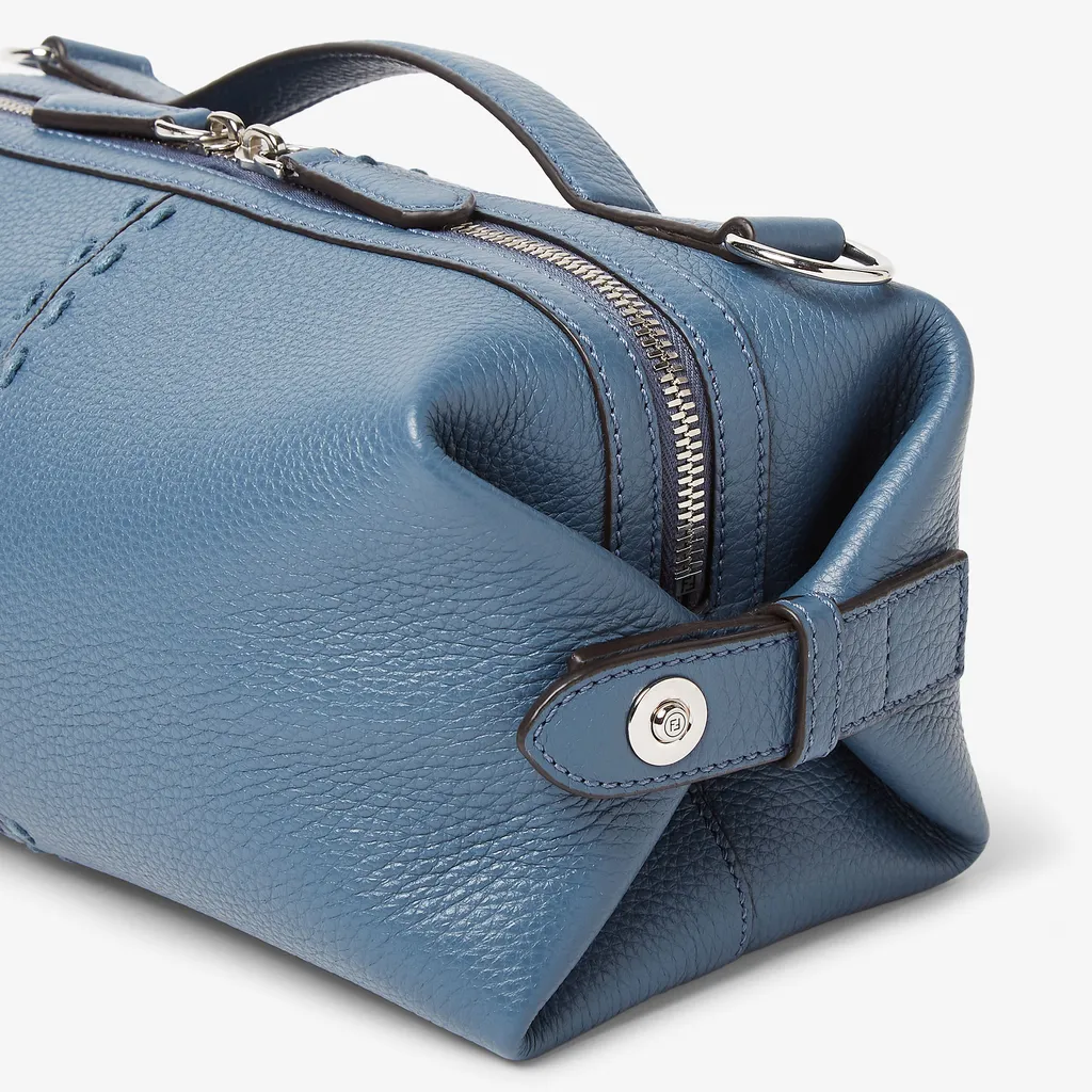 Selleria Small Shoulder Bag