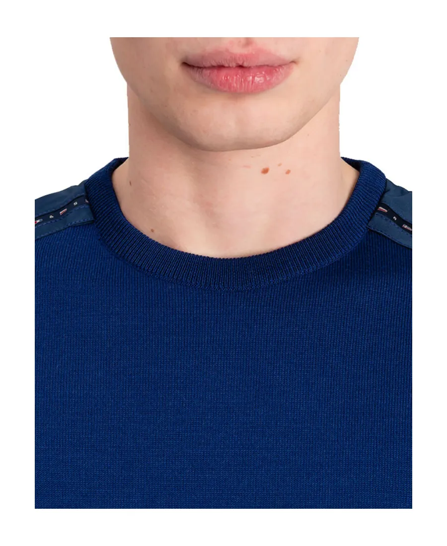 Round-Necked Logo Pullover