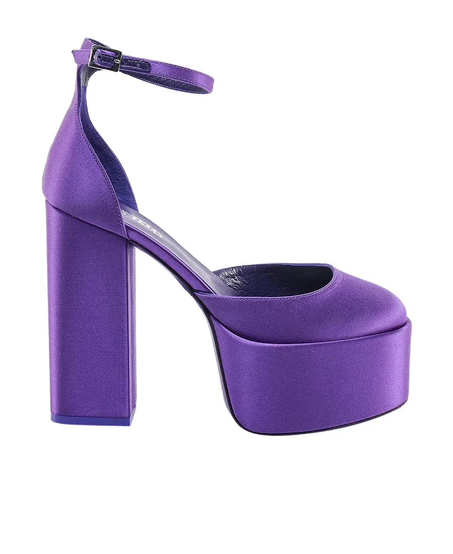 Round Toe Platform Pumps
