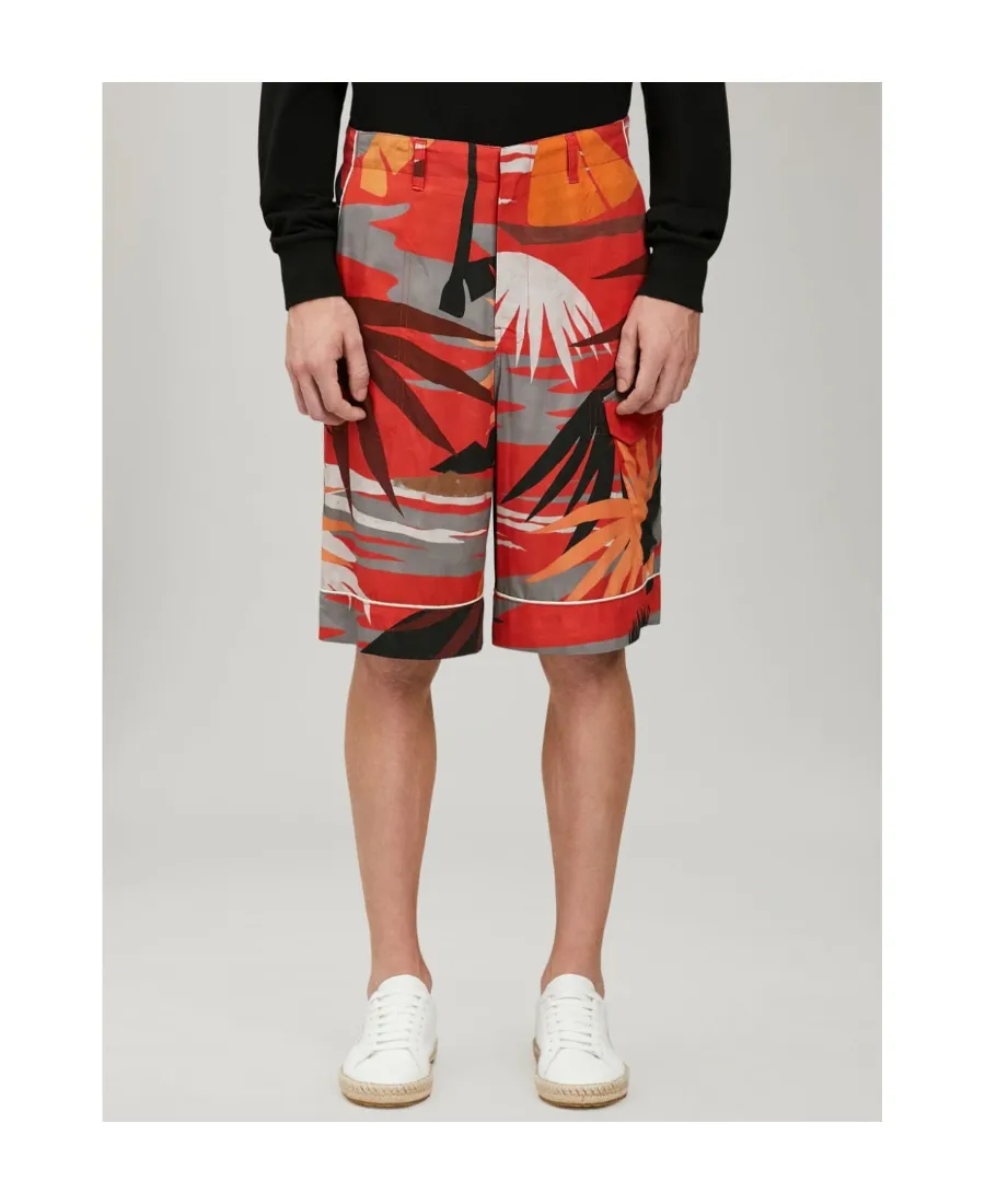 Graphic-Print Straight Leg Shorts