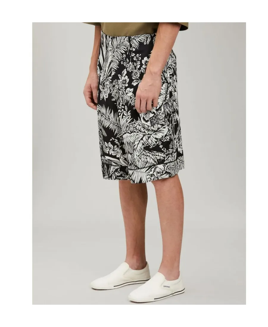Parrot-Print Straight Leg Shorts