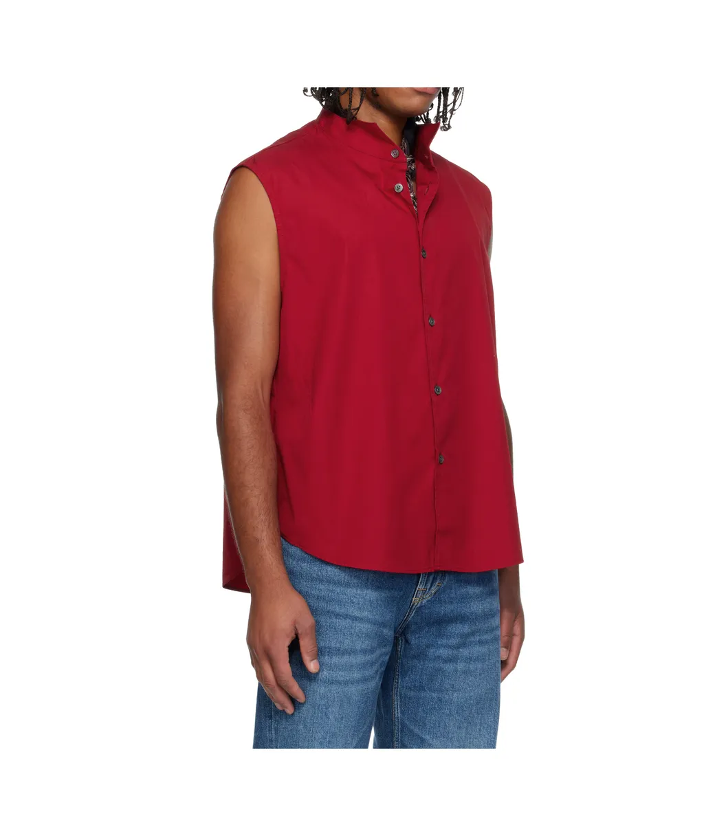 Sleeveless Buttoned Shirt