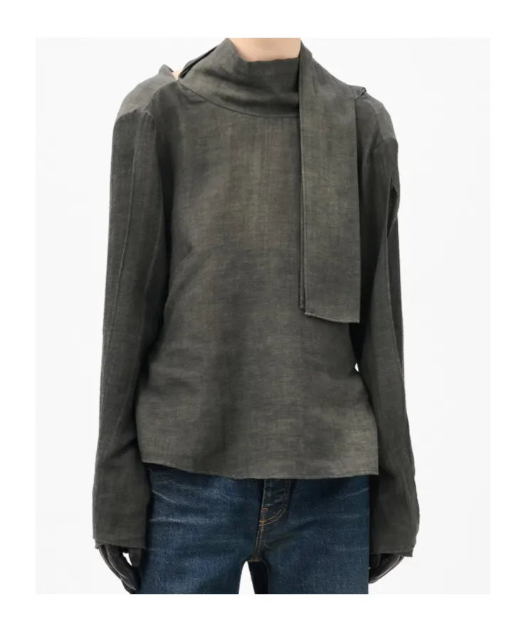 Virtuous Blouse