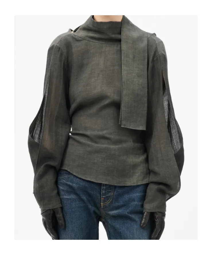 Virtuous Blouse