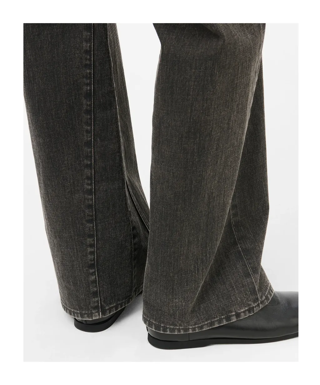 Treble Cut Jeans