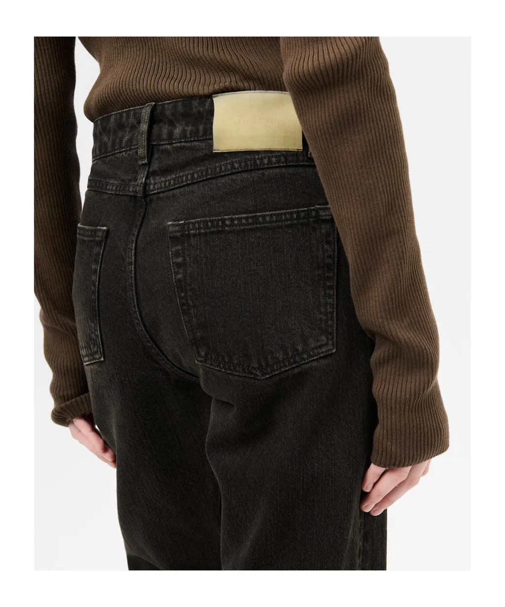 Linear Cut Trousers