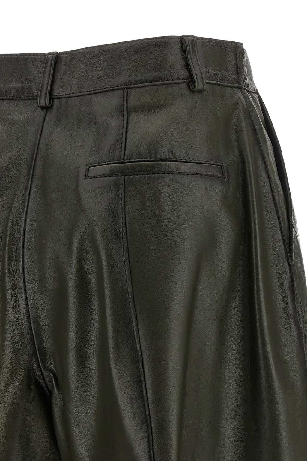 Pleated Shorts