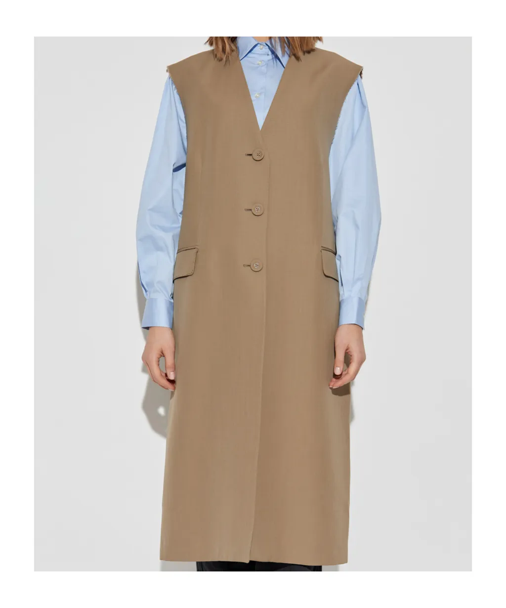 Sleeveless Coat