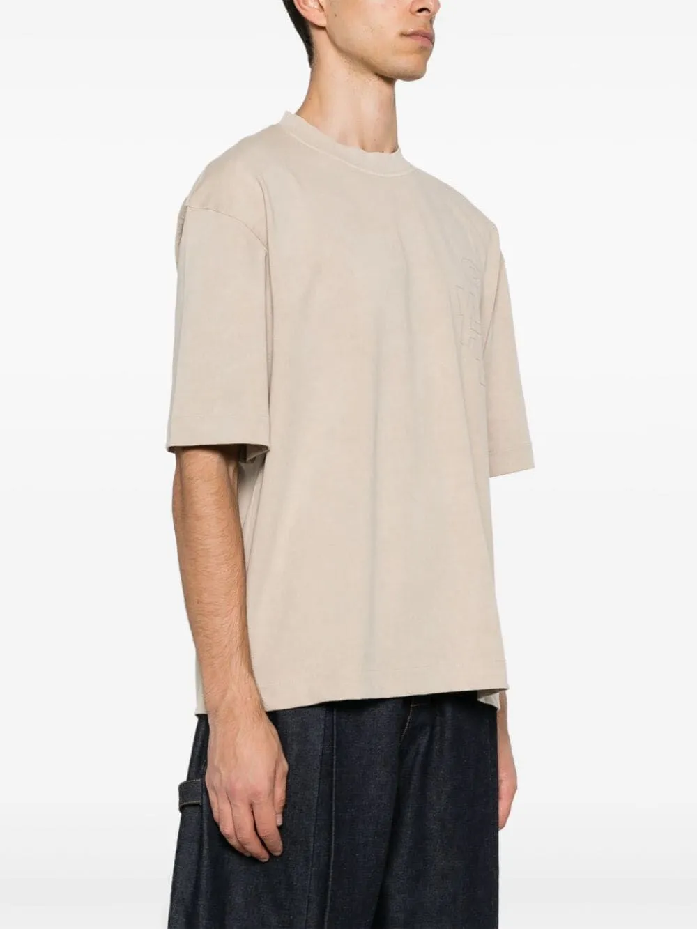 Outline Arrow Skate Crewneck T-Shirt