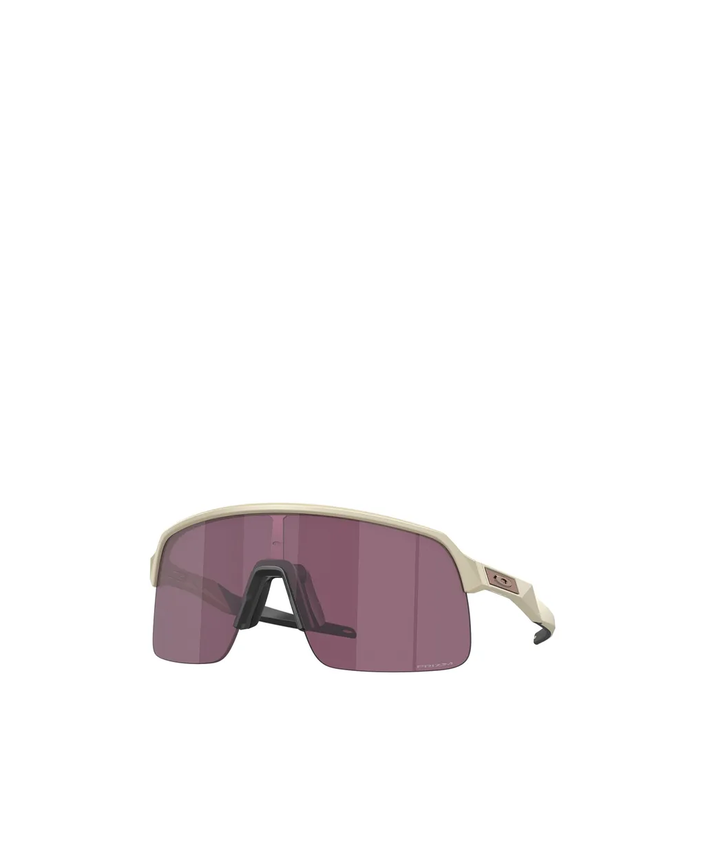 Contrasting Shield Sunglasses
