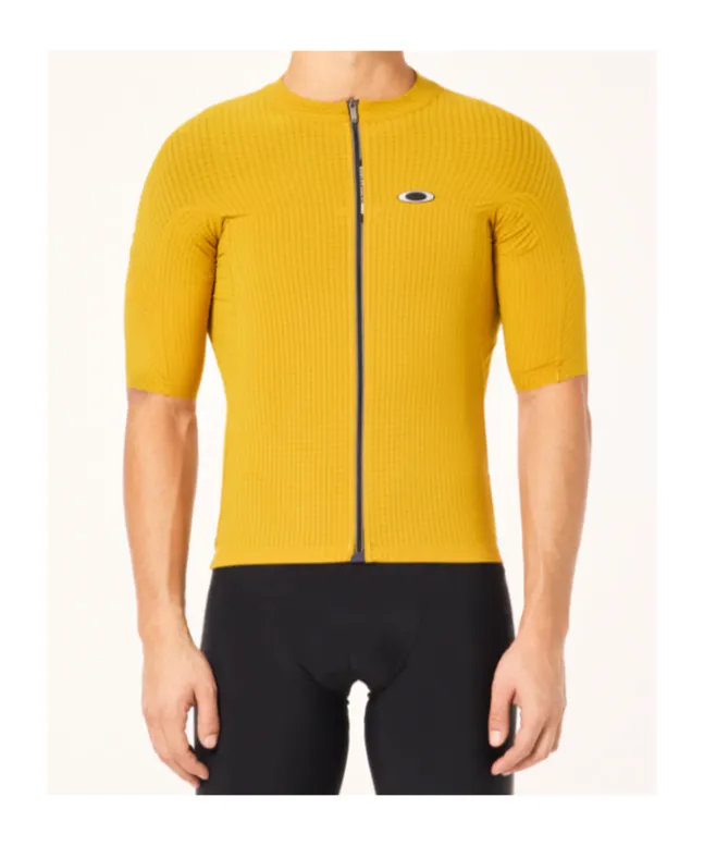 Gridskin Pinstripe Ss Textured Zip Jersey