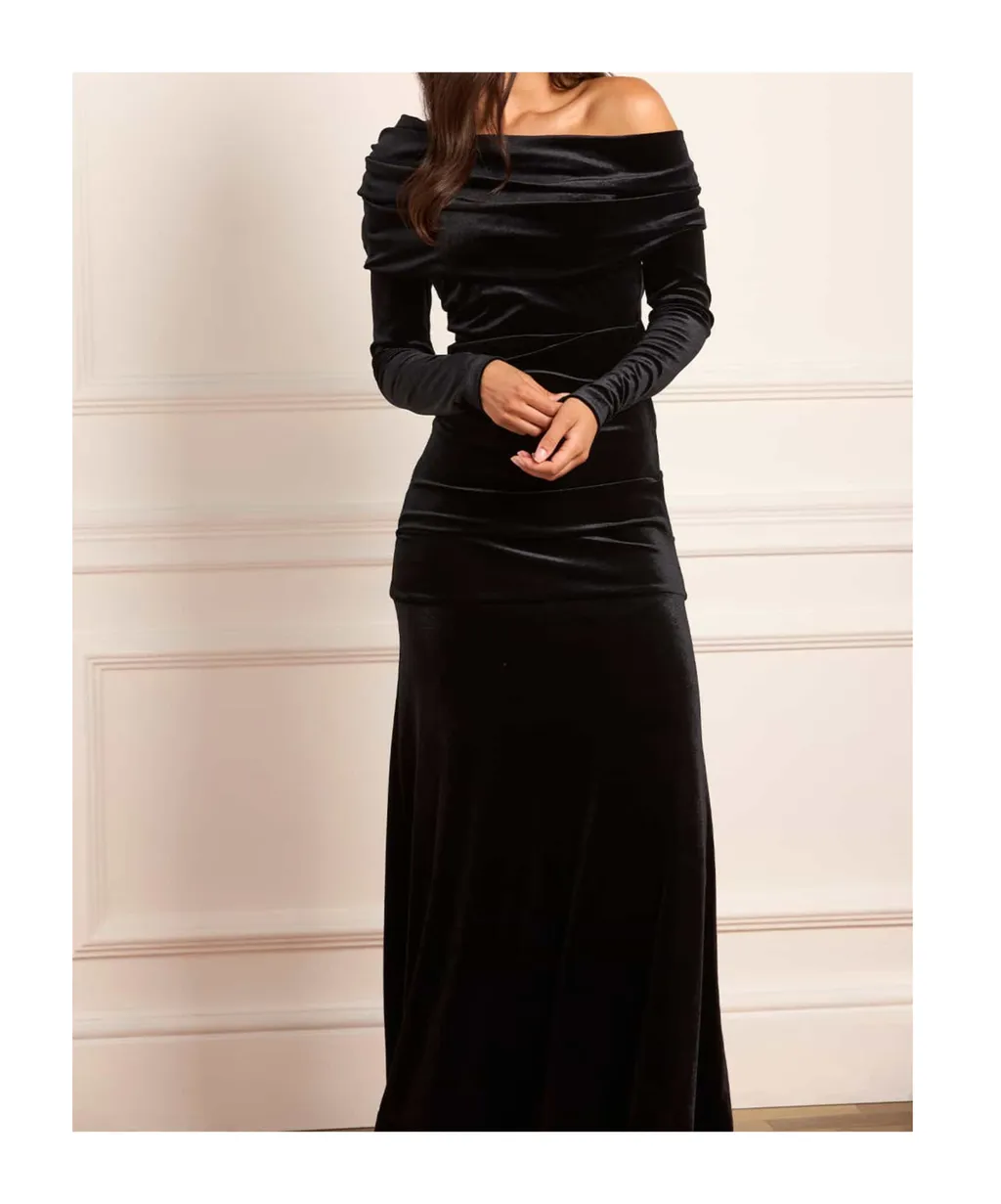 One-Shoulder Long-Sleeved Dress