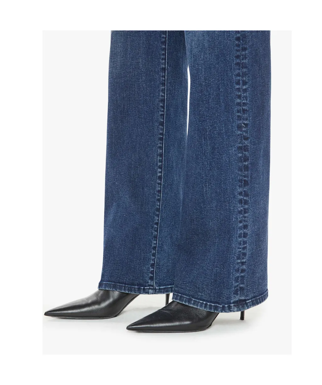 The Kick It Jeans