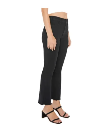 Belt-Loop Jeans