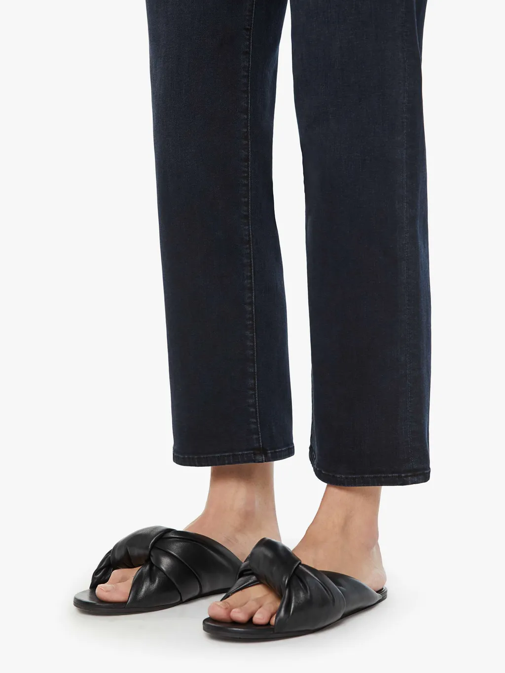 Straight Leg Cropped Jeans