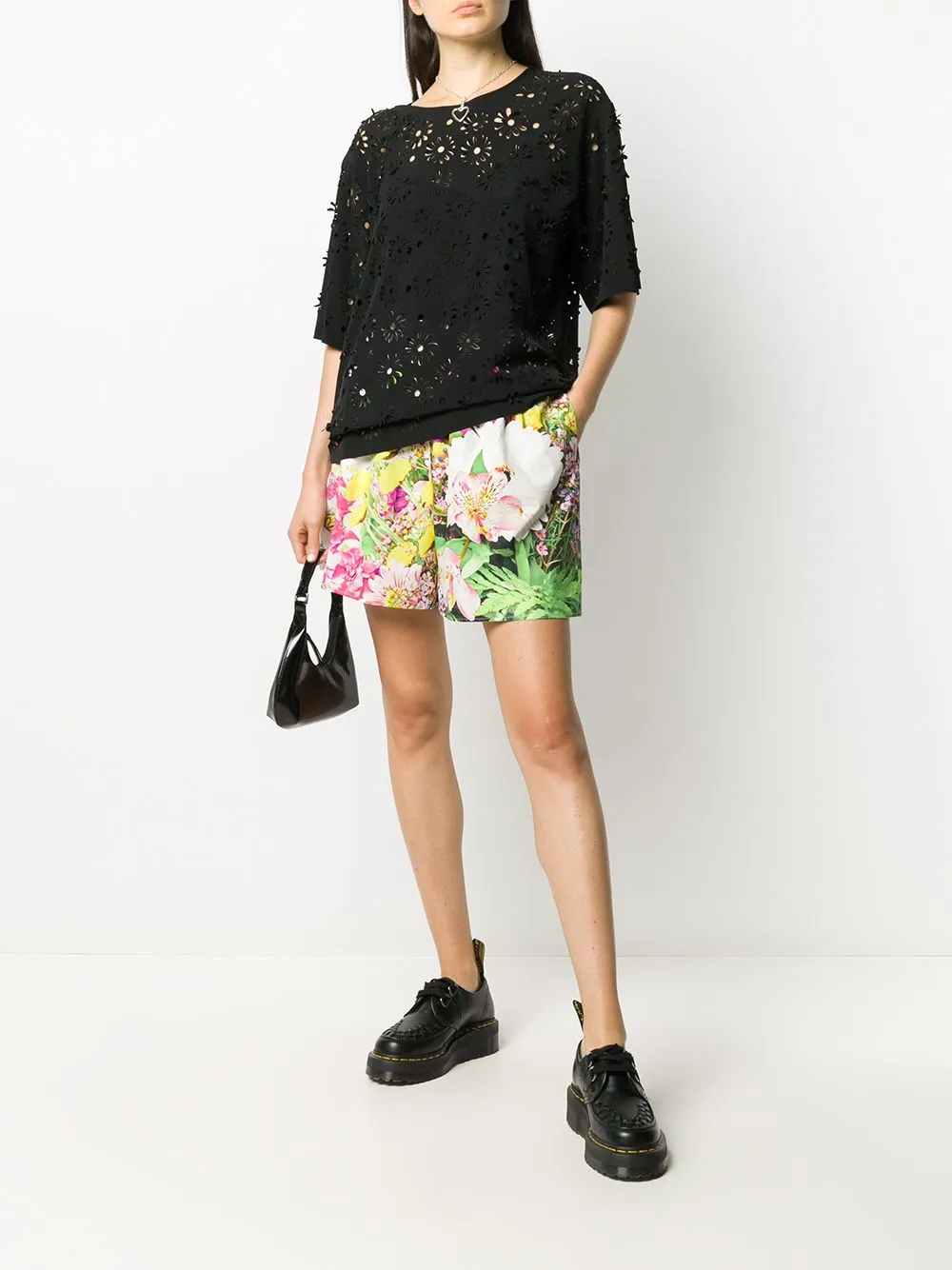 Floral Printed Wide-Legged Shorts