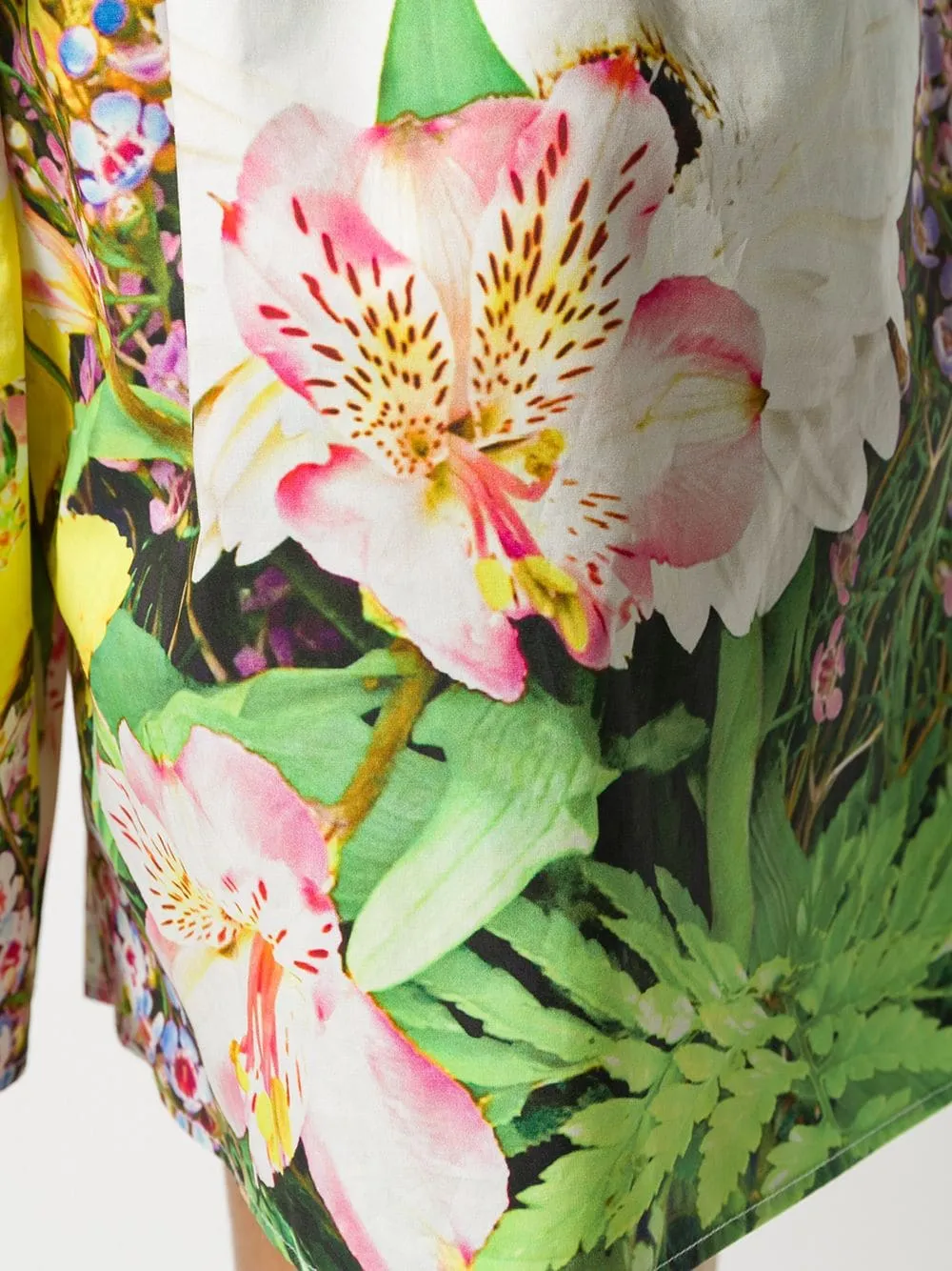 Floral Printed Wide-Legged Shorts