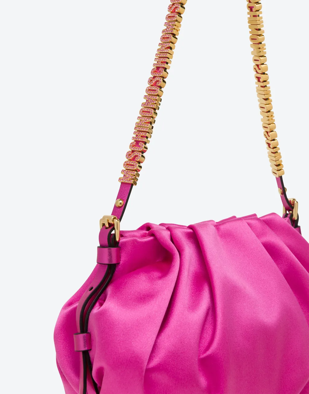 Logo-Embellished Zipped Shoulder Bag