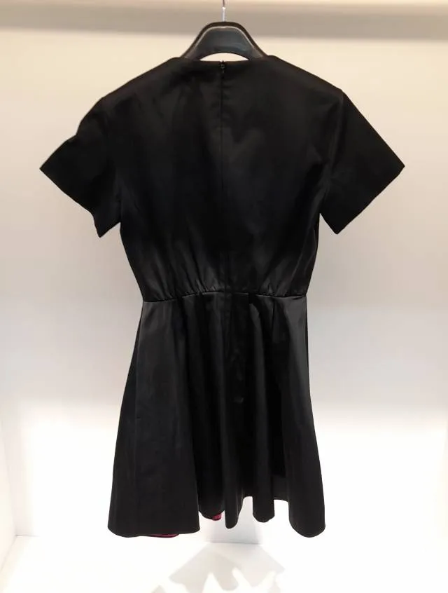 Round Collar Contrasting Dress