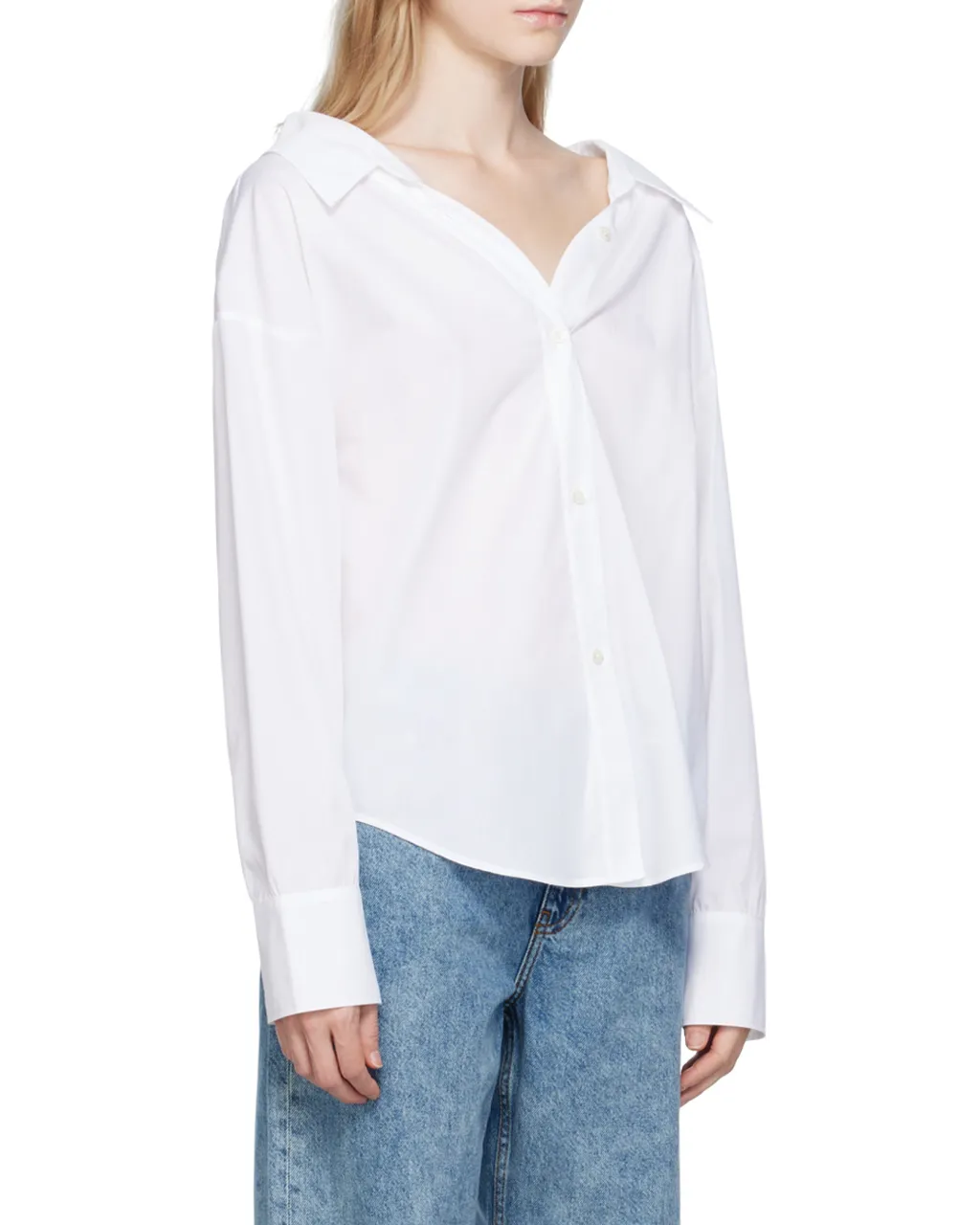 Buttoned Long-Sleeved Shirt