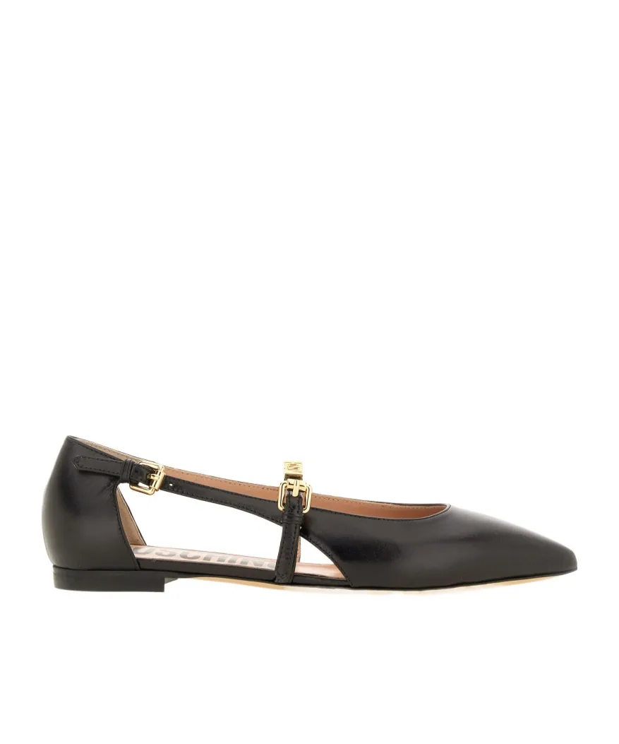Logo Lettering Pointed-Toe Flat Shoes