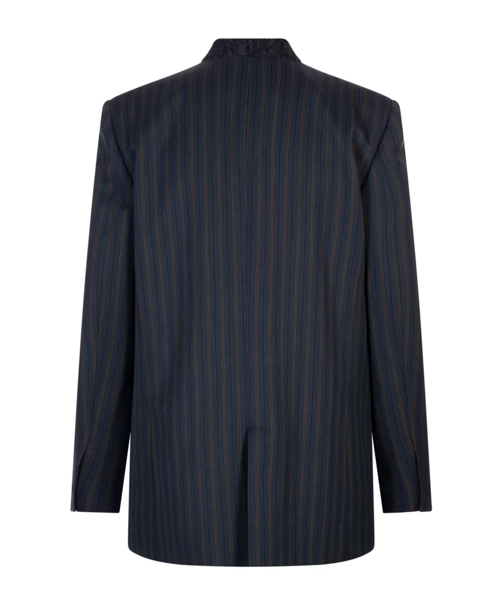 Long-Sleeved Suit Jacket