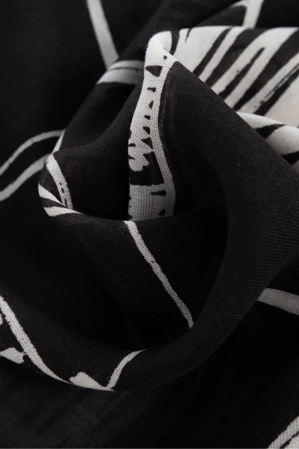 Teddy-Print Grid Scarf