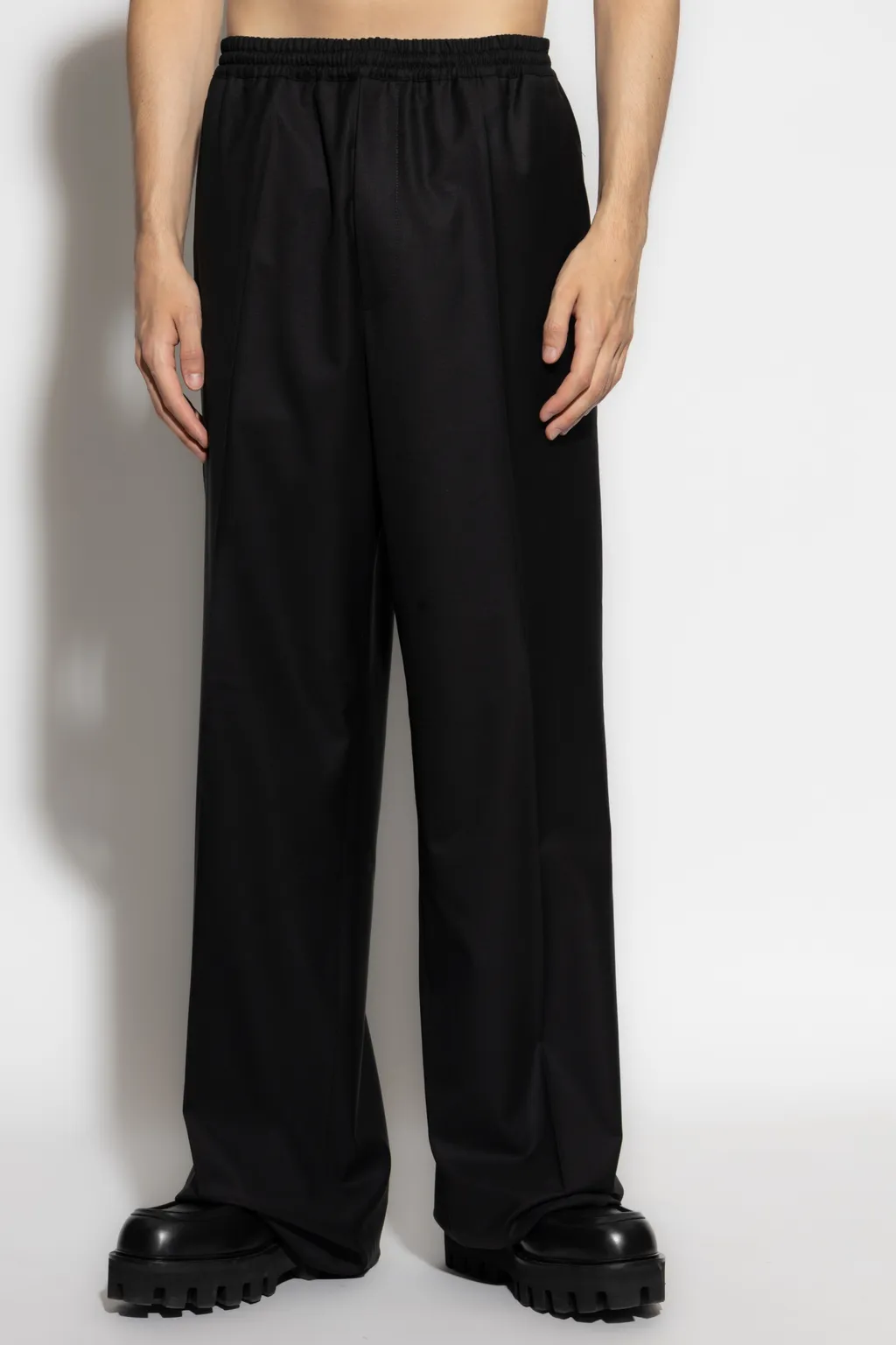 Pleat Detailed Straight-Leg Pants