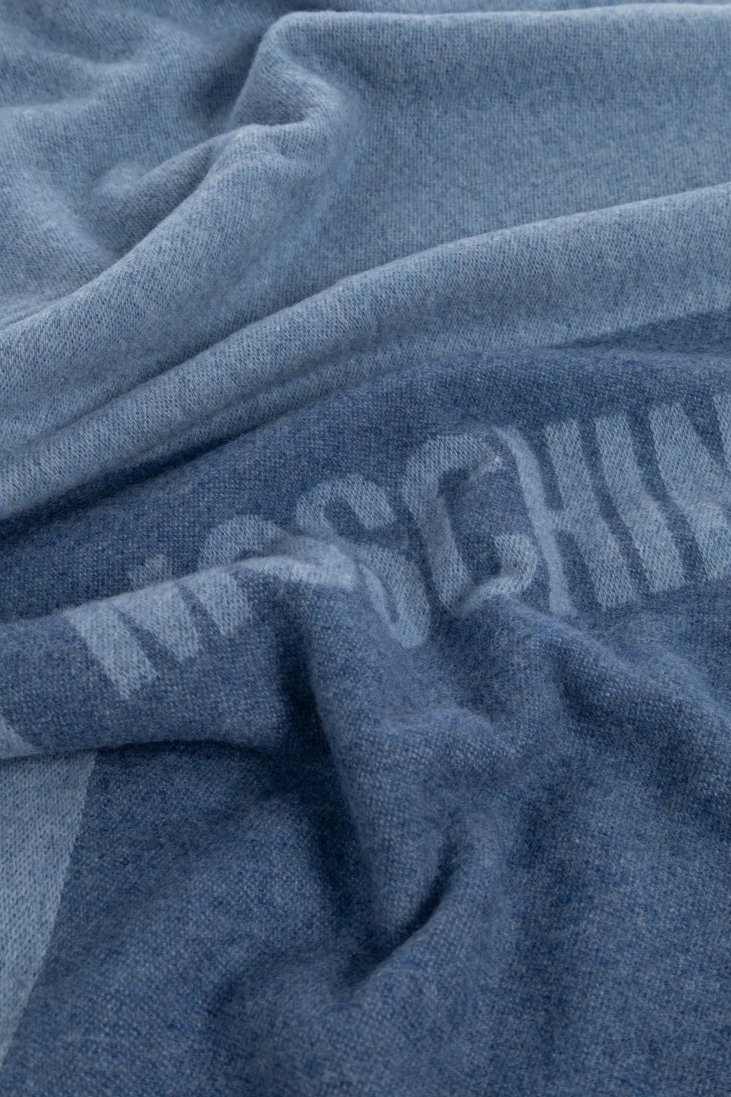 Logo-Detailed Fringed Scarf