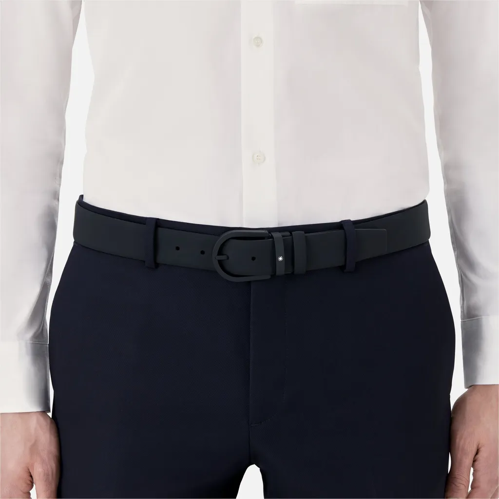 Horseshoe Buckle Belt