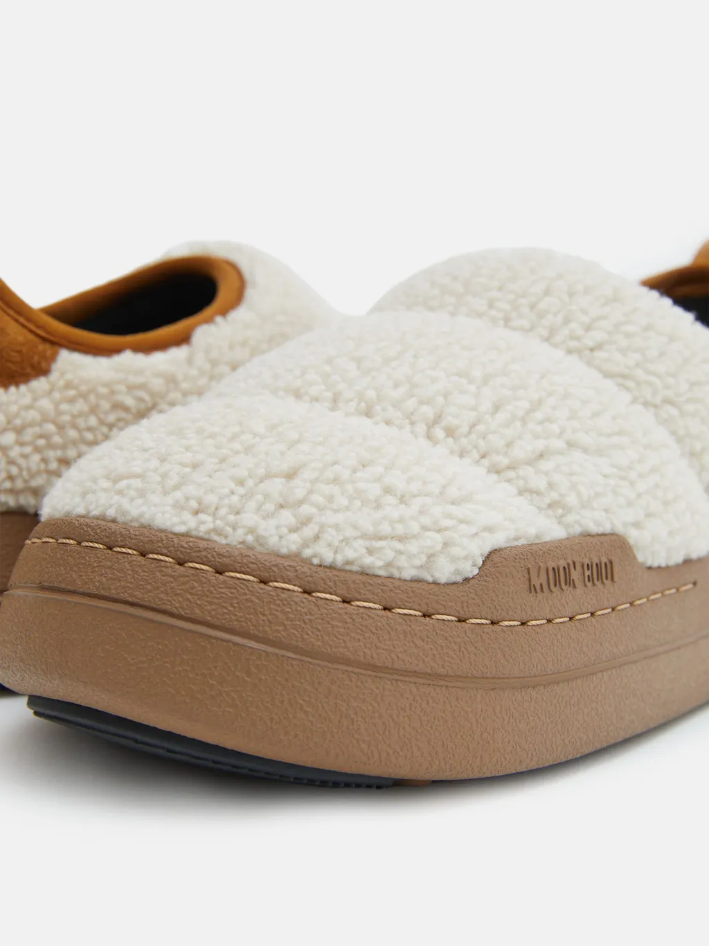 Puffer Fleece Boots