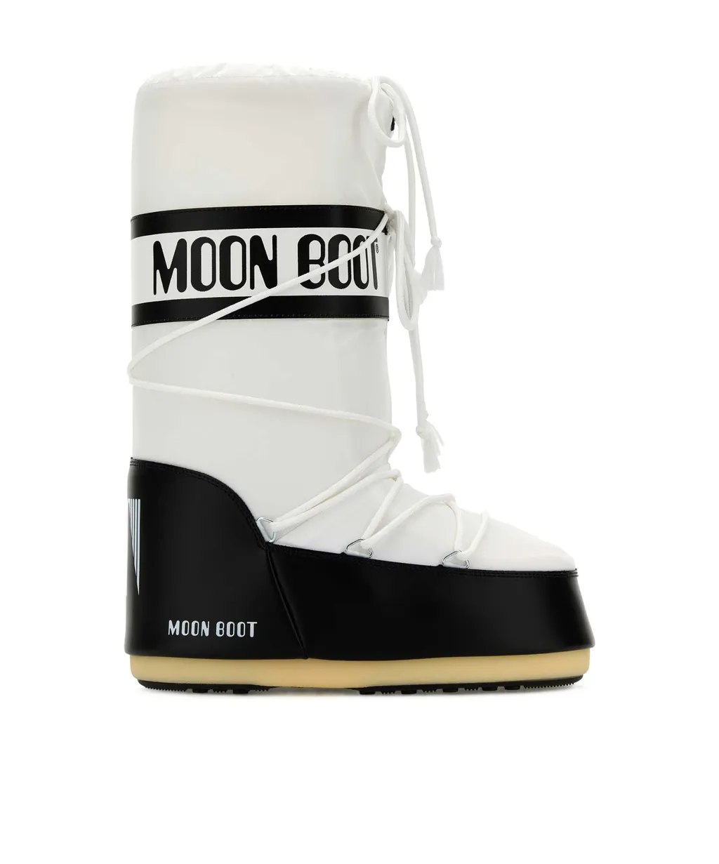 Icon Panelled Waterproof Lace-Up Boots