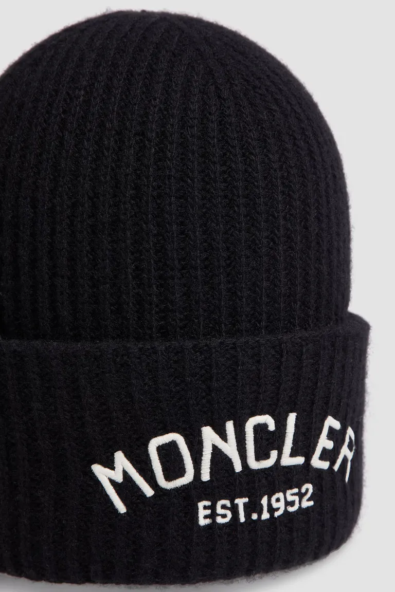 Logo Embroidered Knitted Beanie