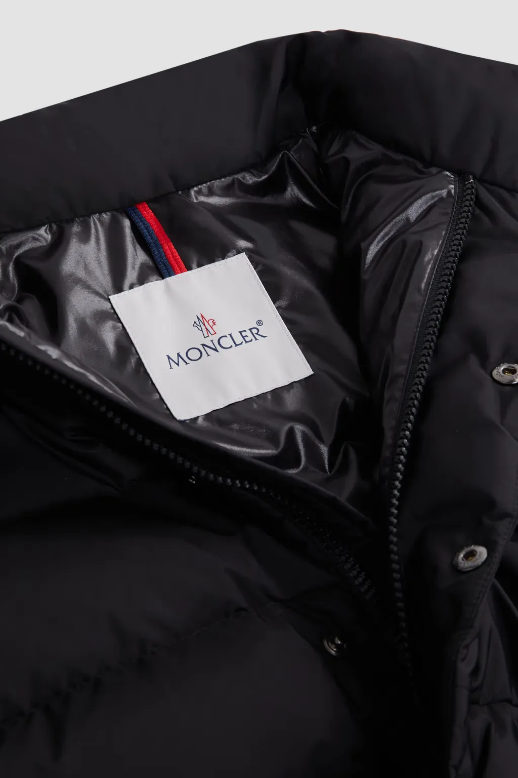 Klopas Hooded Down Jacket