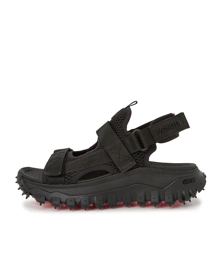Open-Toe Flat Sandals