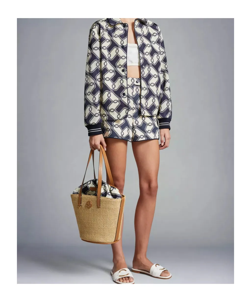 Hubba Small Tote Bag