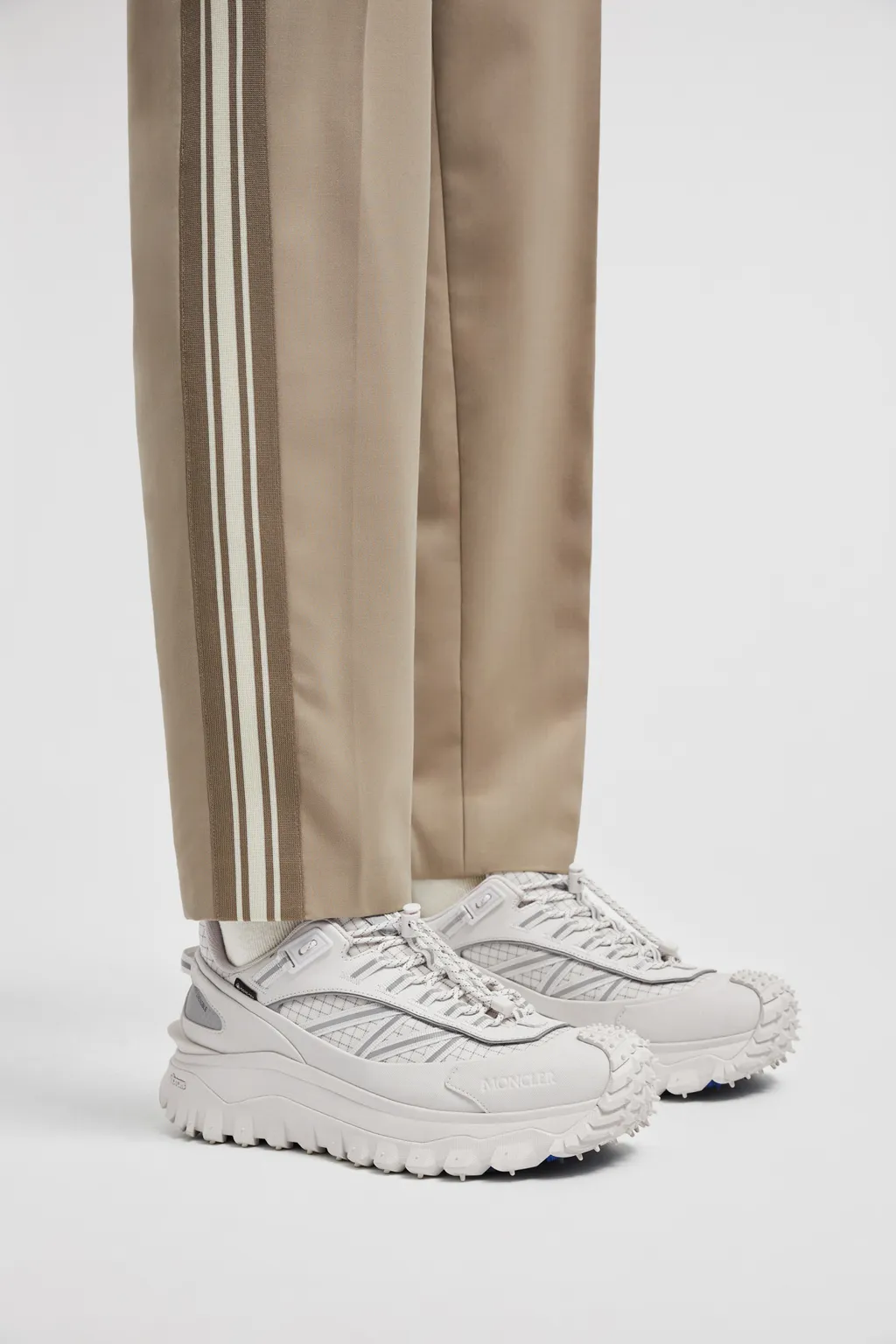 Round Toe Lace-Up Sneakers