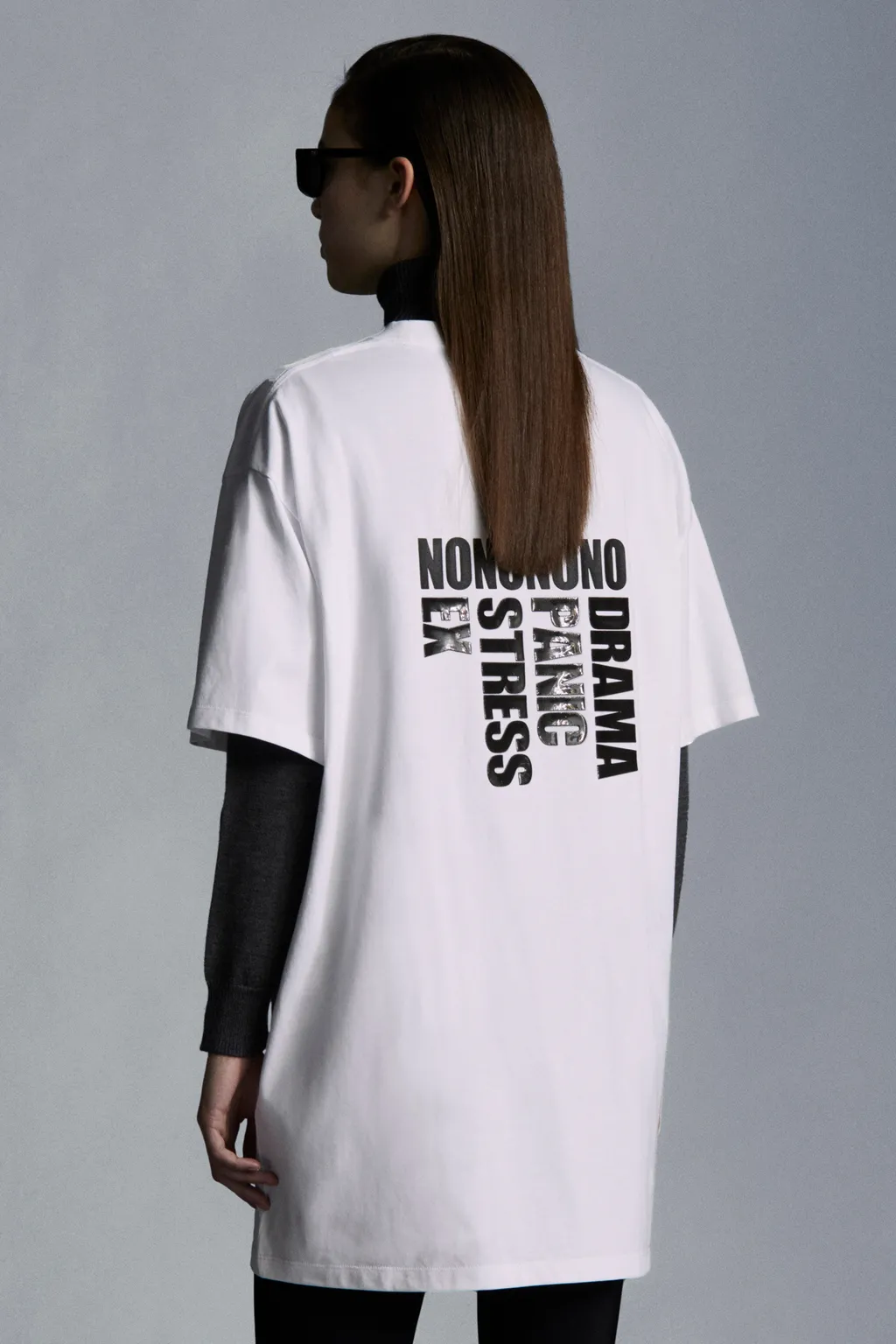 Round Collar Logo T-Shirt