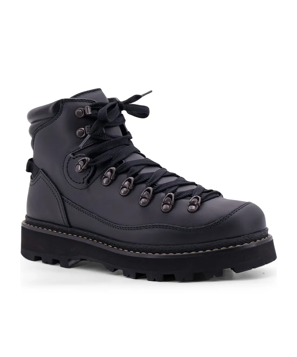 Peka Trek Lace-Up Boots