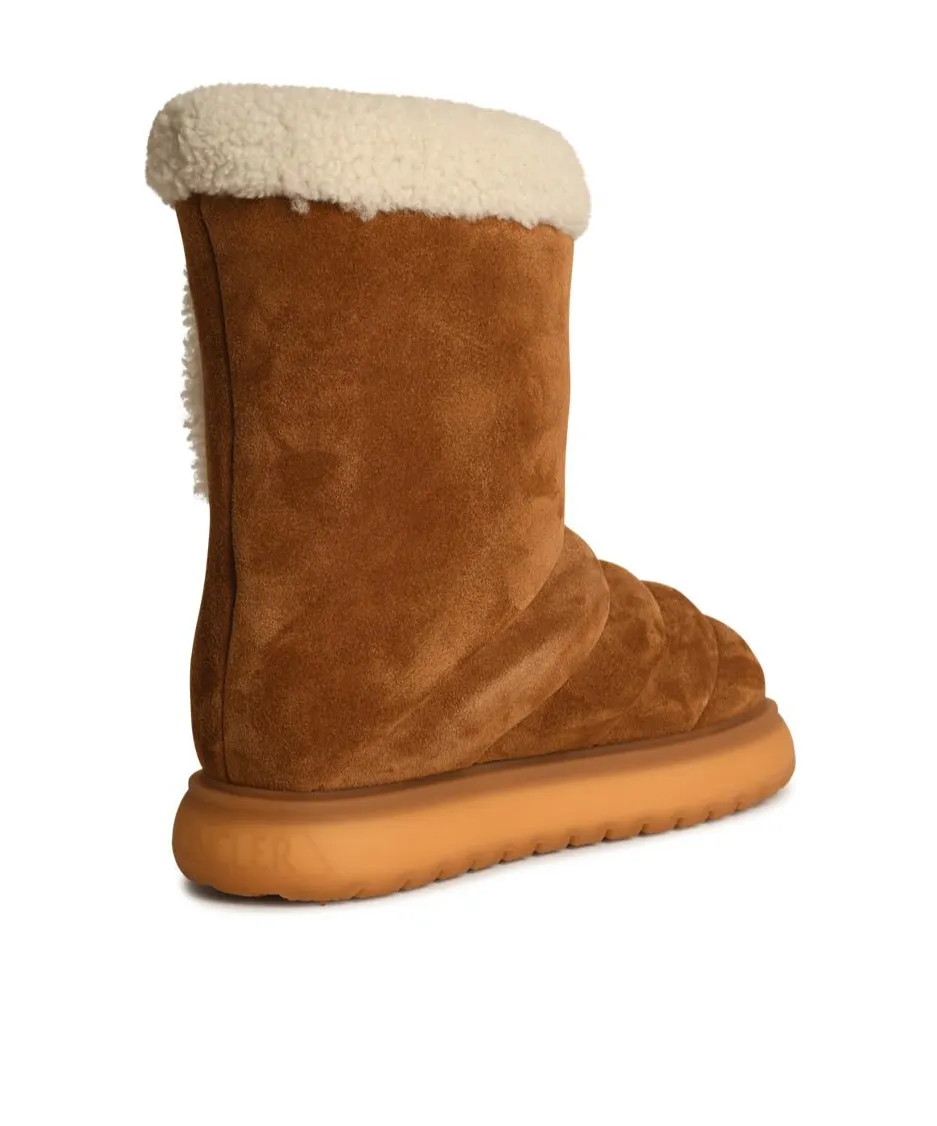Gaia Pocket Detailed Boots