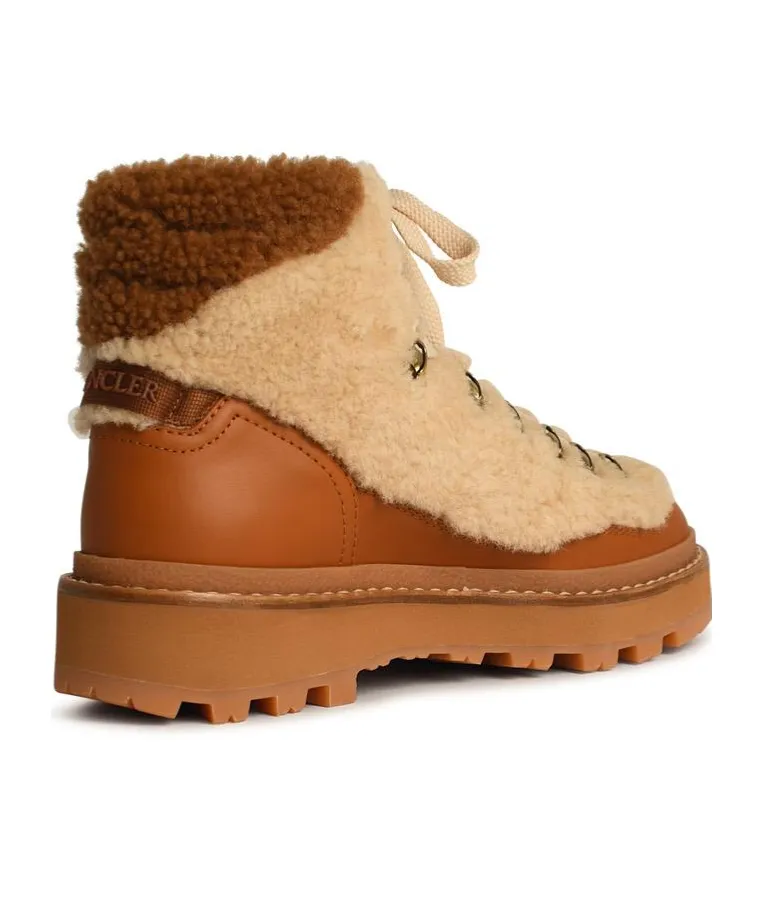 Peka Trek Ankle Boots