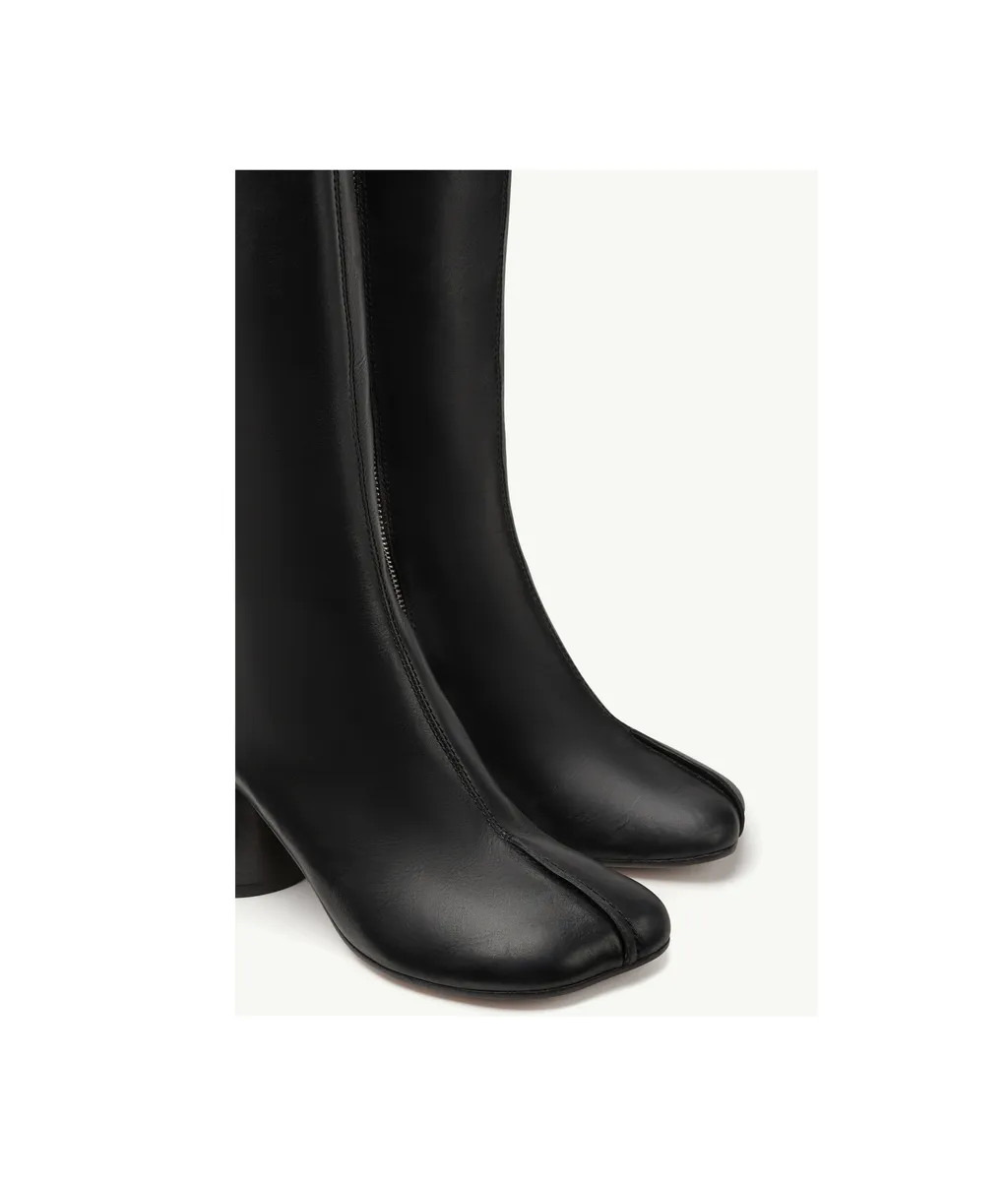 Slip On Knee-High Boots