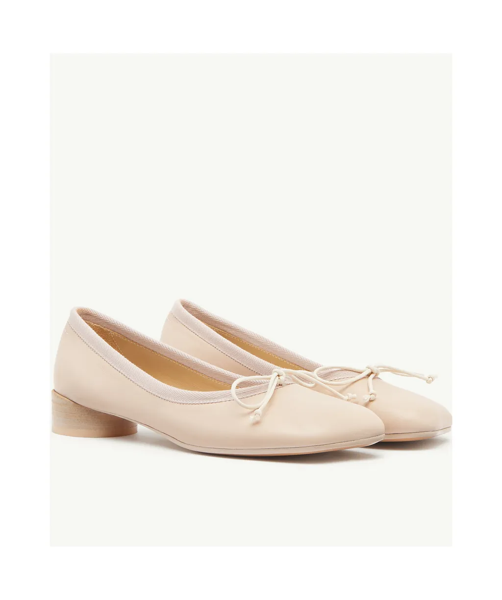 Bow Detailed Ballet Flats