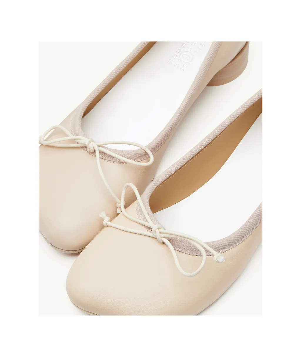 Bow Detailed Ballet Flats